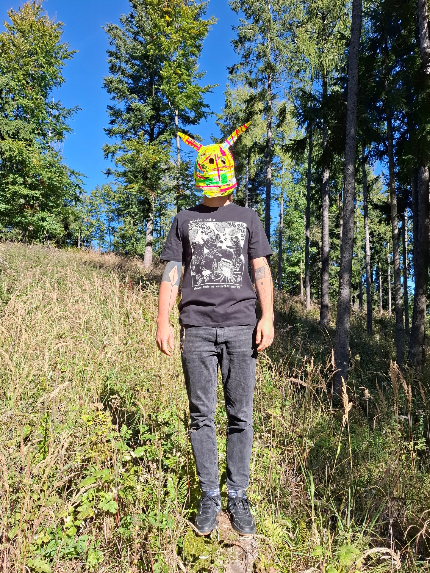 T-shirt *Frog Party 2.0*, Print: Creamy White