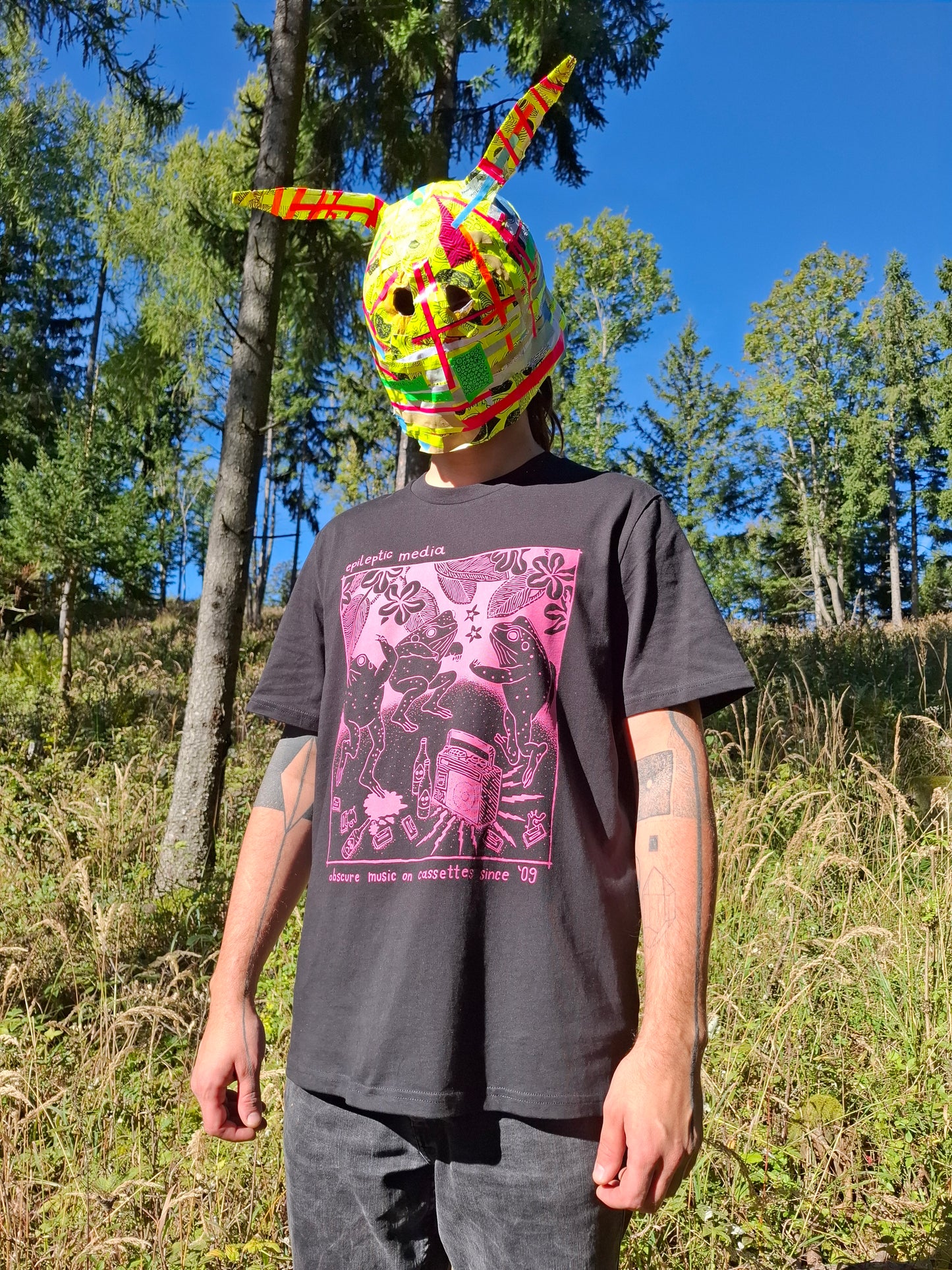 T-shirt *Frog Party 2.0*, Print: Pinky Pink